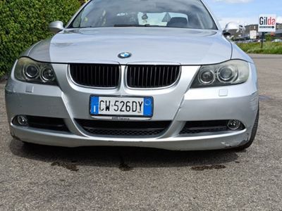 usata BMW 320 320d cat Attiva