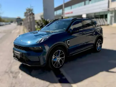 Usata Lynk & Co 01 179 CV (131 kW) 2023 Blu/azzurro SUV