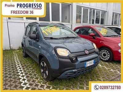 Usata Fiat Panda Cross Cross 69 CV (50 kW) 2021 Blu Utilitaria
