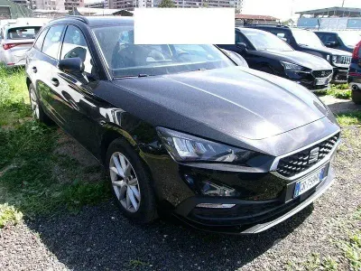 Usata Seat Leon Style 116 CV (85 kW) 2023 Nero Station wagon