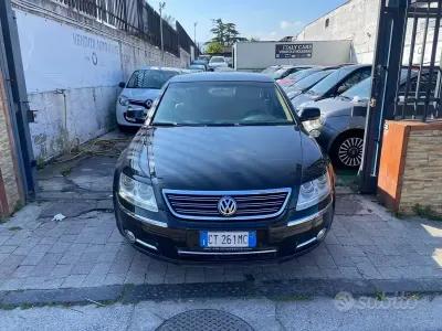 Occasion VW Phaeton 224 PK (164 kW) 2005 Zwart Sedan