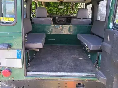 Usata Land Rover Defender 122 CV (89 kW) 2005 Verde SUV