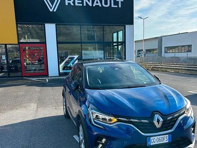 Usata Renault Captur Intens 143 CV (105 kW) 2021 Blu SUV