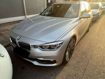 usata BMW 320 320 d Touring Luxury auto