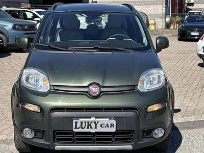 Usata Fiat Panda 4x4 75 CV (55 kW) 2015 Verde militare Utilitaria