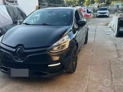 Usata Renault Clio IV R.S. 200 CV (147 kW) 2014 Nero Berlina