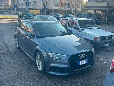 Usata Audi A3 S-Line 116 CV (85 kW) 2018 Grigio Berlina