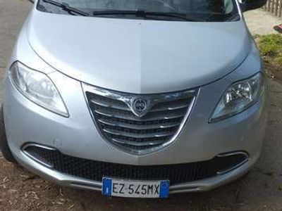 usata Lancia Ypsilon Ypsilon1.2 8v Silver c/clima 69cv