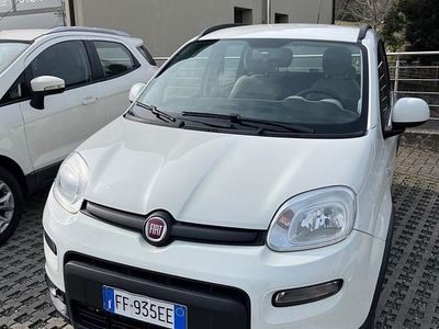 Usata Fiat Panda 4x4 S 95 CV (69 kW) 2016 Bianco Utilitaria