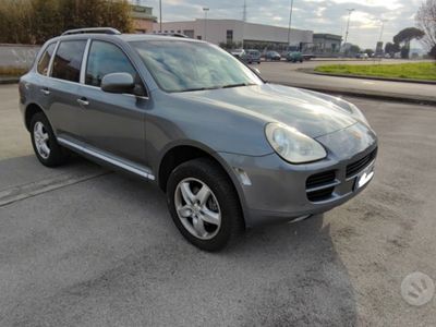 usata Porsche Cayenne 3.2 V6 Full Optional GPL