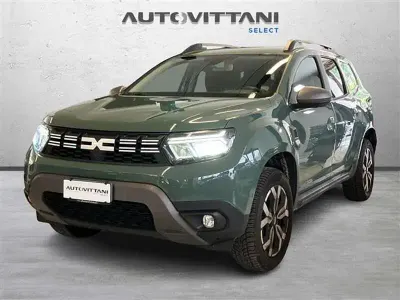 Usata Dacia Duster Journey 115 CV (84 kW) 2023 Verde chiaro SUV