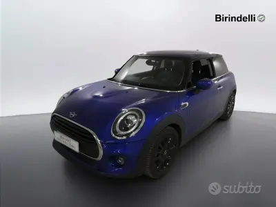 Usata Mini ONE 75 CV (55 kW) 2020 Starlight blue Utilitaria