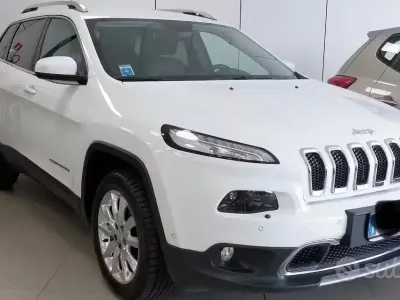 Usata Jeep Cherokee Limited 140 CV (102 kW) 2017 Bianco SUV