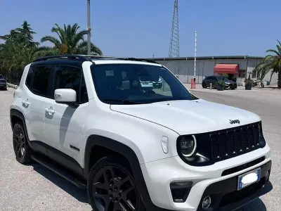 Usata Jeep Renegade Limited 120 CV (88 kW) 2019 Bianco SUV