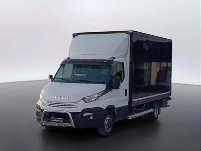 Usata Iveco Daily 155 CV (114 kW) 2018 Banco