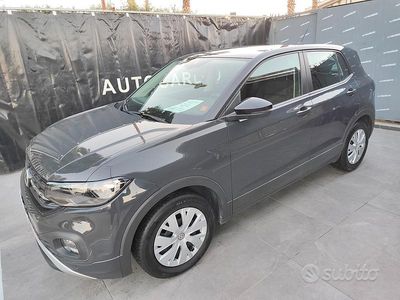 Usata VW T-Cross 95 CV (69 kW) 2019 Grigio SUV