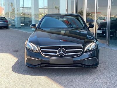 Usata Mercedes E220 Exclusive 2019 Nero Berlina