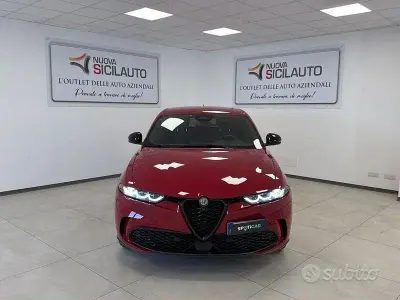 Usata Alfa Romeo Tonale Sprint 131 CV (96 kW) 2025 Rosso SUV