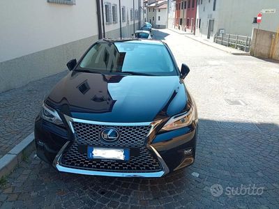 Usata Lexus CT200h 99 CV (72 kW) 2018 Berlina