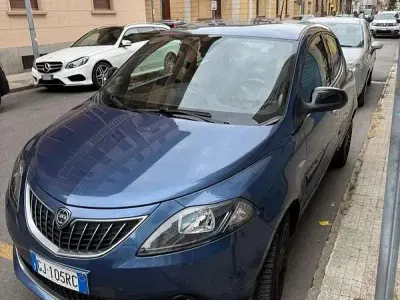Usata Lancia Ypsilon Silver 69 CV (50 kW) 2022 Utilitaria