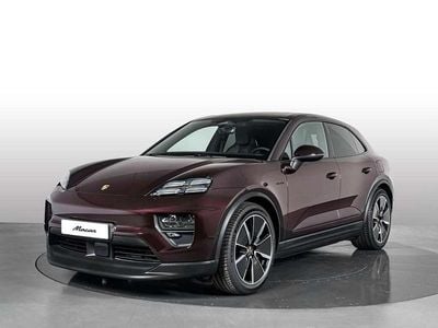 Nuova Porsche Macan 300 kW (408 CV) 2026 Rubino rame metallizzato SUV