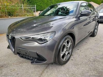 Second-hand Alfa Romeo Stelvio Sprint 160 CP (117 kW) 2024 Gri SUV
