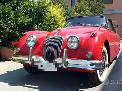 Usata Jaguar XK 250 CV (183 kW) 1950 Rosso Berlina