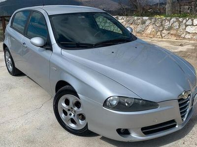 usata Alfa Romeo 147 jtdm