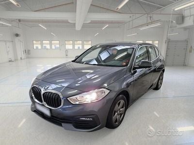 Usata BMW 116 Advantage 116 CV (85 kW) 2020 Grigio Utilitaria