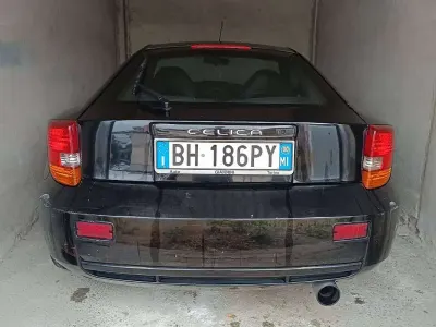 Usata Toyota Celica 143 CV (105 kW) 2000 Nero Coupé
