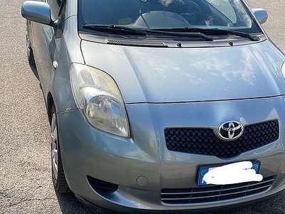 Usata Toyota Yaris 87 CV (63 kW) 2006 Berlina