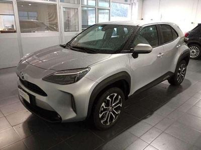 Usata Toyota Yaris Cross Trend 116 CV (85 kW) 2022 Argento SUV
