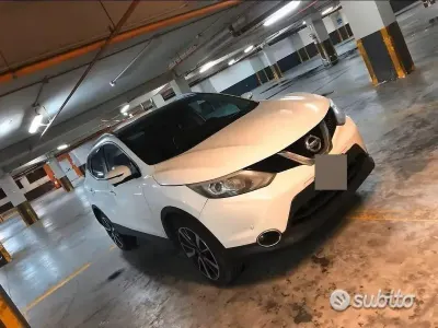 Usata Nissan Qashqai 131 CV (96 kW) 2014 Bianco SUV