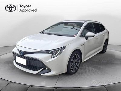 Usata Toyota Corolla Style 122 CV (89 kW) 2019 Bianco Station wagon