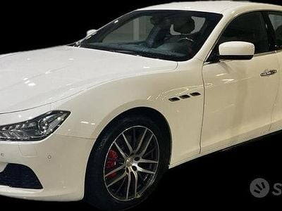 Usata Maserati Ghibli GranLusso 275 CV (202 kW) 2015 Bianco Berlina