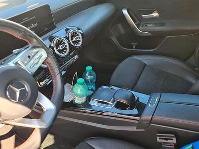 Usata Mercedes A180 AMG 136 CV (100 kW) 2019 Grigio Berlina