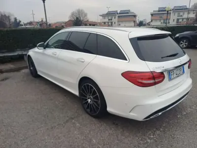Usata Mercedes C220 Exclusive 170 CV (125 kW) 2018 Station wagon