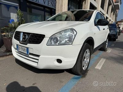 Usata Nissan Qashqai 117 CV (86 kW) 2011 Bianco SUV