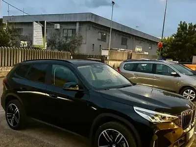 Usata BMW X1 150 CV (110 kW) 2024 Nero SUV