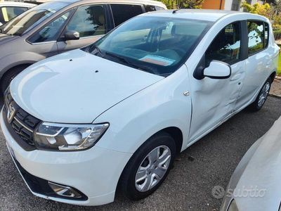 usata Dacia Sandero - 2019 - 71000 km - incidentata