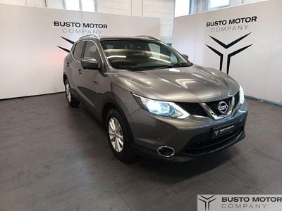 Usata Nissan Qashqai N-Vision 110 CV (80 kW) 2017 Grigio / metallizzato SUV