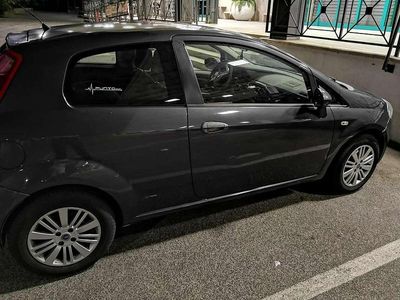 Usata Fiat Grande Punto Emotion 120 CV (88 kW) 2008 Grigio Utilitaria