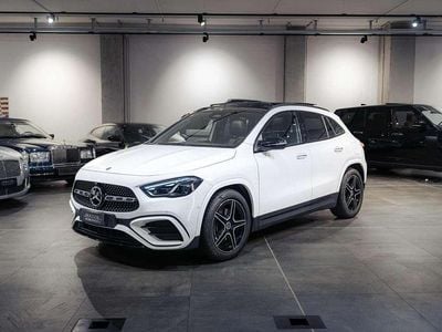 Usata Mercedes GLA180 AMG Line Premium 116 CV (85 kW) 2023 Bianco SUV