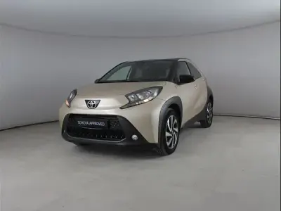 Second-hand Toyota Aygo X Trend 72 CP (52 kW) 2023 Bej SUV