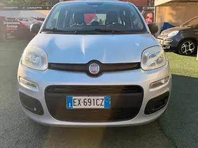 Usata Fiat Panda Lounge 69 CV (50 kW) 2014 Grigio Utilitaria