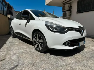 Usata Renault Clio 90 CV (66 kW) 2016 Bianco Utilitaria