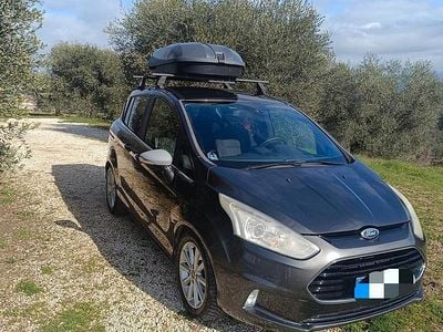 Usata Ford B-MAX Titanium 75 CV (55 kW) 2017 Grigio Monovolume