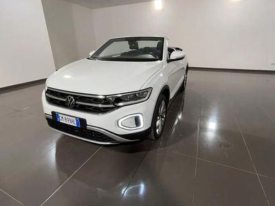 Usata VW T-Roc Style 110 CV (80 kW) 2023 Pure white SUV
