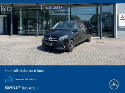 Usata Mercedes V250 Premium 190 CV (139 kW) 2022 Nero ossidania Monovolume