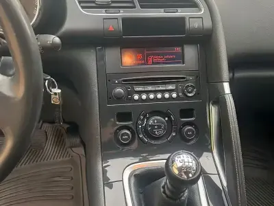 Begagnad Peugeot 3008